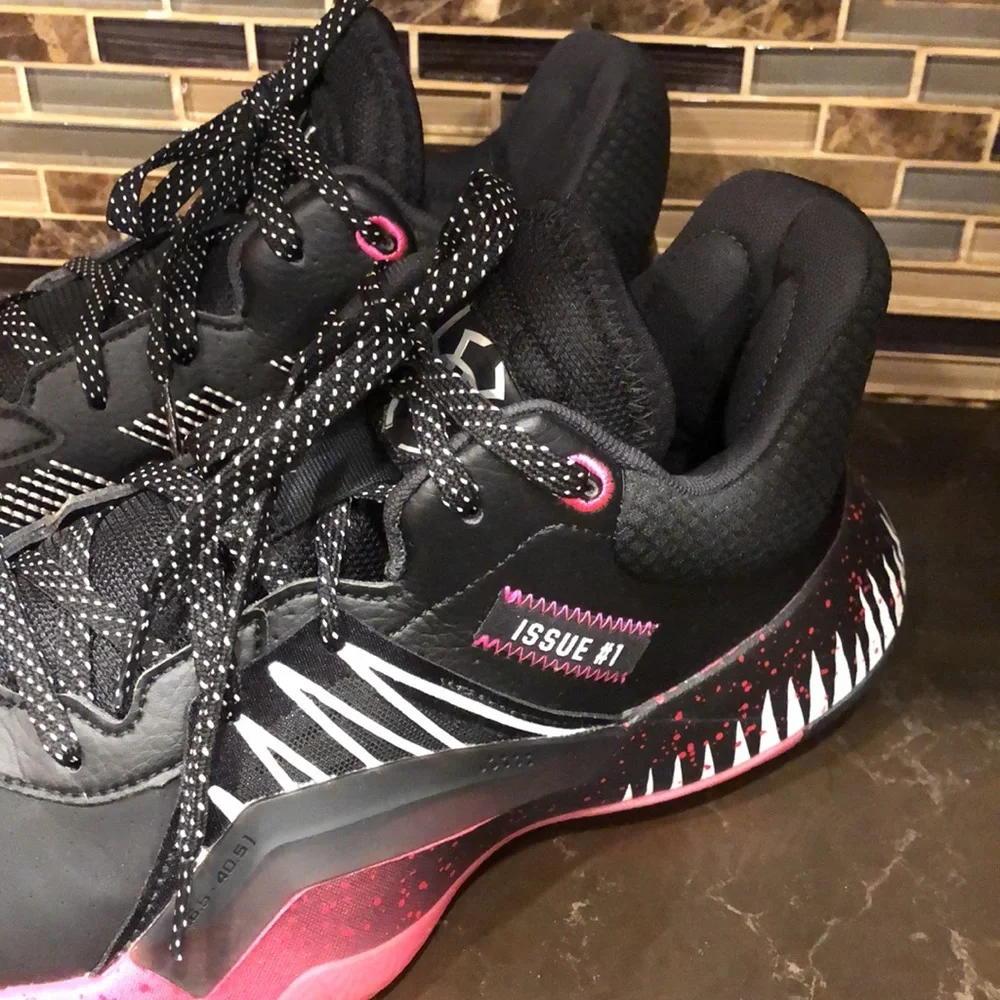 Adidas Donovan Mitchell DON Issue 1 Venom/ Symbiote Spider-Man Size 10 Cavaliers